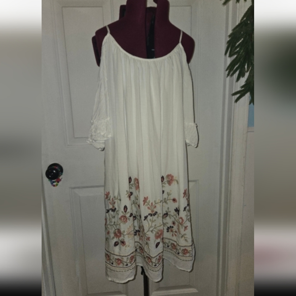 Altar'd State Small Floral Embroidered White Loose Fit Off Shoulder Spring Dress - Picture 9 of 9